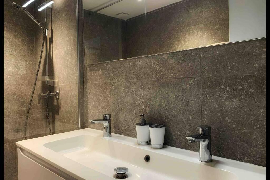 Villa Vita, Piscine Privee Chauffee & Jacuzzi Privatif, 5Mn Des Plages Порто-Векио Екстериор снимка
